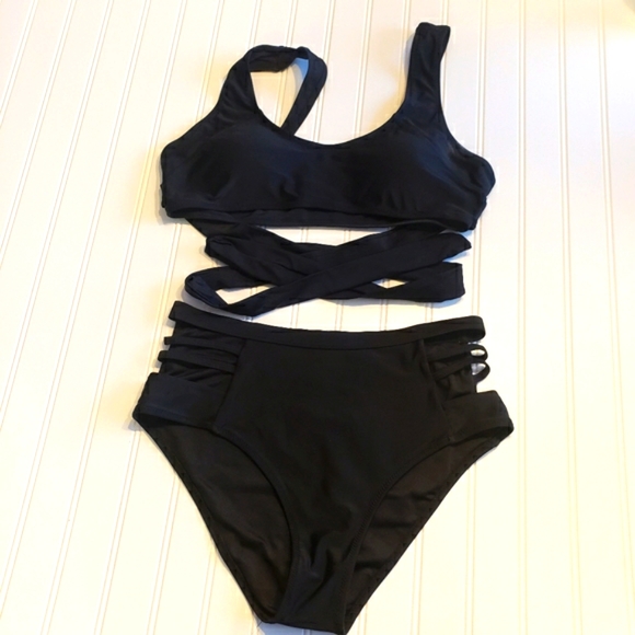 Cupshe Black Bikini Swimsuit Cut Outs - Picture 1 of 8